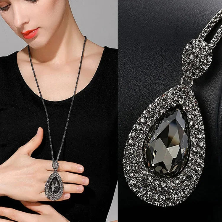 Rhinestone Water Drop Pendant Necklace